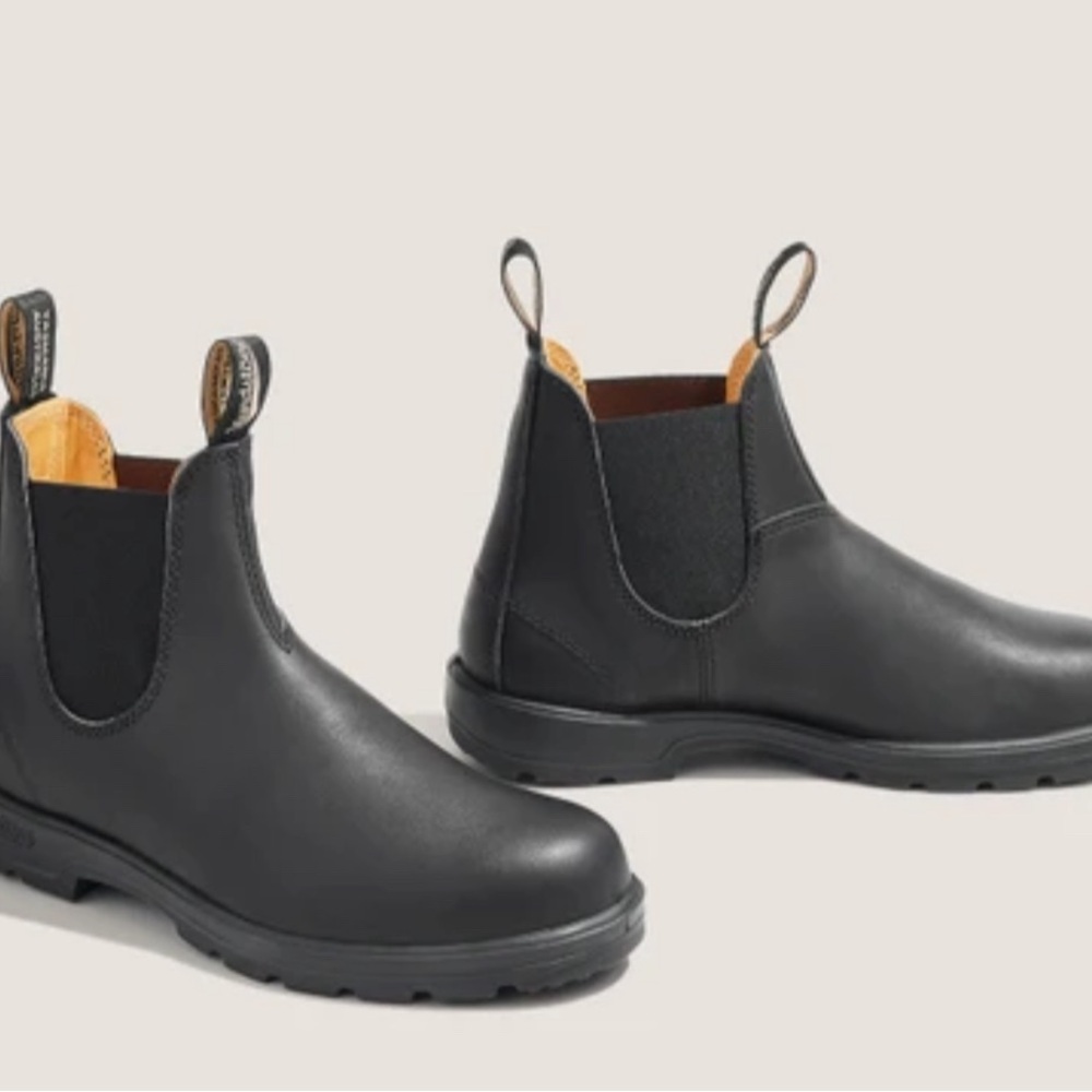 Blundstone 558 Men's Elastic Sided Chelsea Lined Boot, Size 11.5 - Black